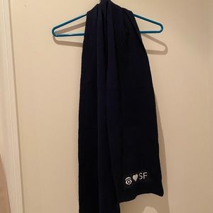 I love SF scarf